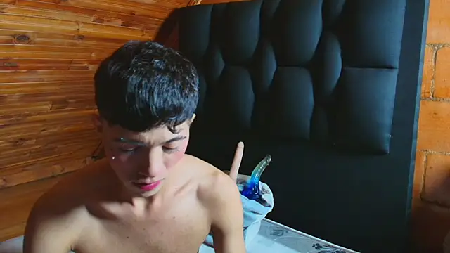 Justyn Ross online show from November 14, 2025, 12:15 pm