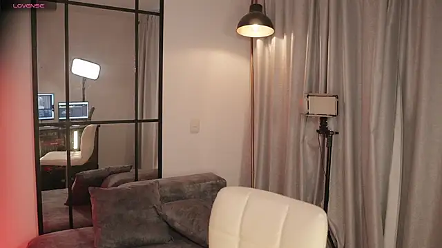 Snapshot of theaome chatting on February 23, 2026, 10:40 pm theaome online show from February 23, 2026, 10:40 pm