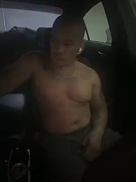 EatMyCake831 online show from October 13, 2025, 2:39 pm