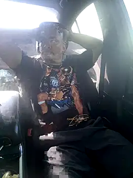 EatMyCake831 online show from October 23, 2025, 5:12 pm