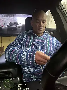 Snapshot of EatMyCake831 chatting on February 10, 2026, 11:42 pm EatMyCake831 online show from February 10, 2026, 11:42 pm