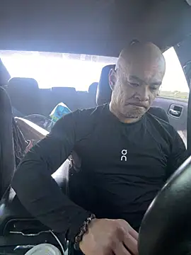 Snapshot of EatMyCake831 chatting on February 12, 2026, 6:14 pm EatMyCake831 online show from February 12, 2026, 6:14 pm