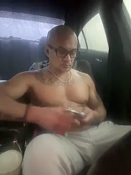 Snapshot of EatMyCake831 chatting on February 16, 2026, 4:58 pm EatMyCake831 online show from February 16, 2026, 4:58 pm