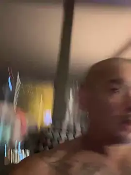 Snapshot of EatMyCake831 chatting on April 11, 2026, 3:11 am EatMyCake831 online show from April 11, 2026, 3:11 am