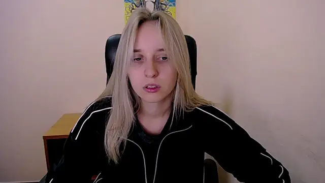  Nicole new online show from September 25, 2025, 11:47 am