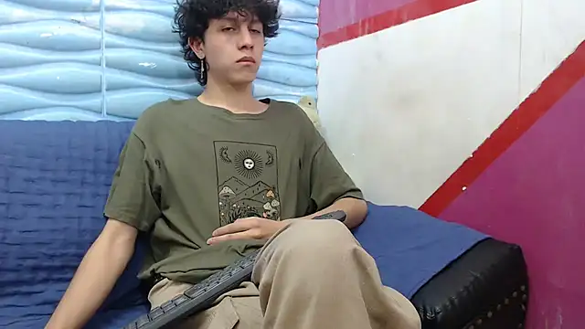 Felipe Browns online show from January 7, 2025, 1:14 pm