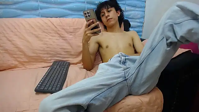 Felipe Browns online show from February 11, 2025, 4:35 pm