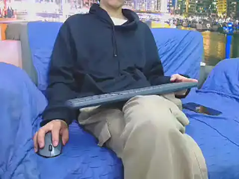 Felipe Browns online show from March 17, 2025, 12:46 pm