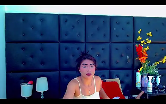 Isalombardi online show from February 27, 2026, 2:55 am