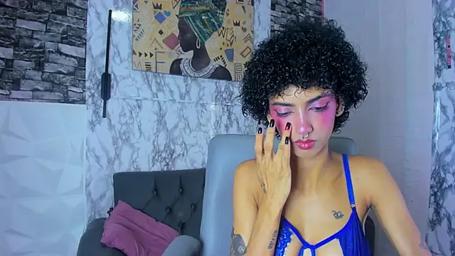 Queen Cuarxxo online show from June 25, 2026, 12:10 am