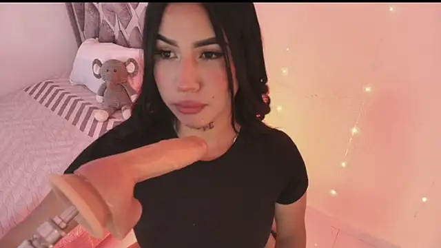 sweety mariann1 online show from January 8, 2026, 9:28 pm