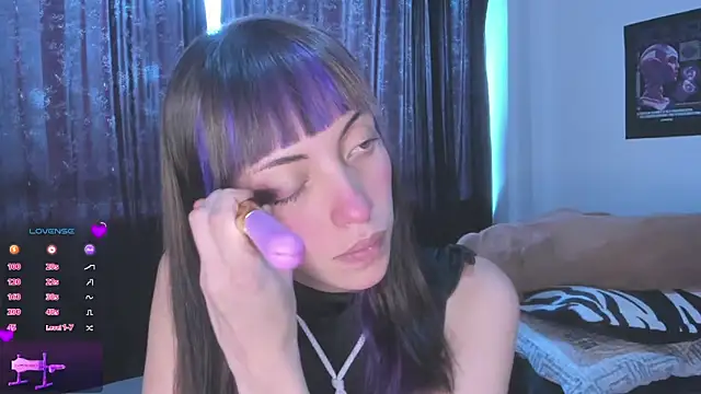 MiaGoth  online show from October 9, 2025, 7:45 pm