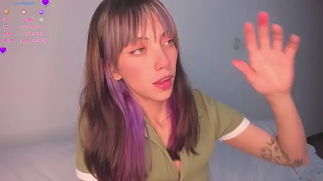 MiaGoth  online show from November 22, 2025, 4:55 am