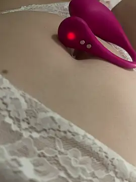 Snapshot of mystik_a chatting on March 5, 2026, 3:46 am mystik a online show from March 5, 2026, 3:46 am