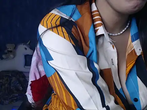 Sexy Myra18 online show from December 9, 2024, 1:40 am