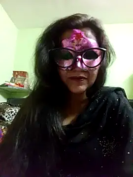 DesiMuffin online show from March 18, 2025, 10:14 am