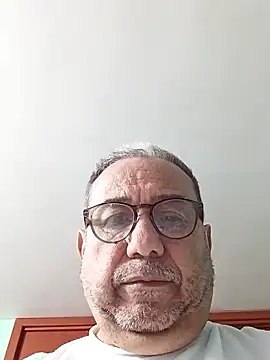 MATTHEW MRANDA online show from May 6, 2026, 6:35 pm
