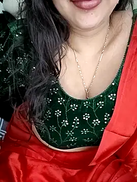 Snapshot of kaamuk_shweta chatting on October 3, 2025, 9:12 pm kaamuk shweta online show from October 3, 2025, 9:12 pm