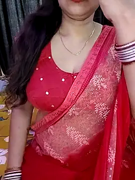 Snapshot of kaamuk_shweta chatting on October 29, 2025, 5:10 am kaamuk shweta online show from October 29, 2025, 5:10 am