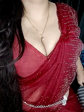 Snapshot of kaamuk_shweta chatting on November 15, 2025, 9:00 pm kaamuk shweta online show from November 15, 2025, 9:00 pm