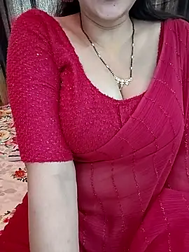 Snapshot of kaamuk_shweta chatting on December 5, 2025, 4:54 am kaamuk shweta online show from December 5, 2025, 4:54 am