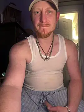 bigred0808 online show from March 1, 2026, 9:39 pm