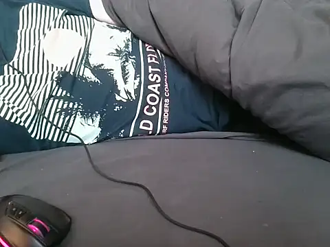 Snapshot of krissraw chatting on March 19, 2026, 6:28 am krissraw online show from March 19, 2026, 6:28 am