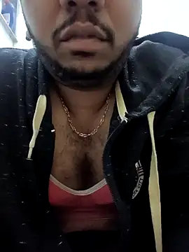 Mmm992170 online show from November 30, 2025, 8:57 pm