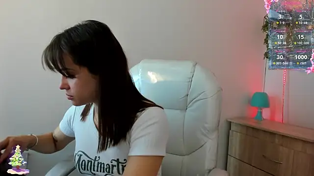 Laayla fiire2 online show from January 3, 2025, 12:52 pm