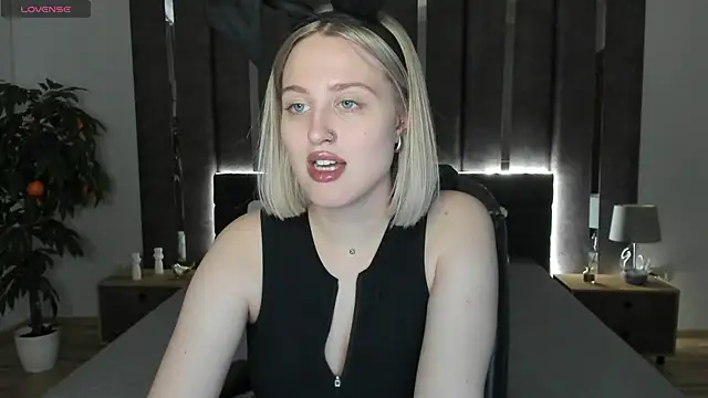  Sarah Soul  online show from December 15, 2024, 7:02 am