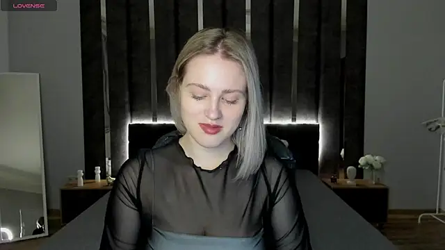  Sarah Soul  online show from February 13, 2025, 12:57 am