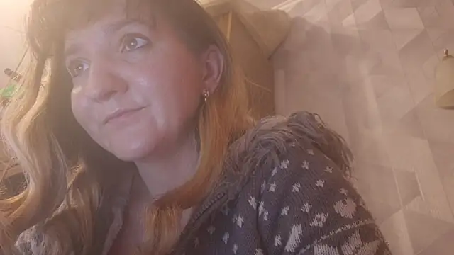 EstrellaWalters online show from April 30, 2026, 8:31 am