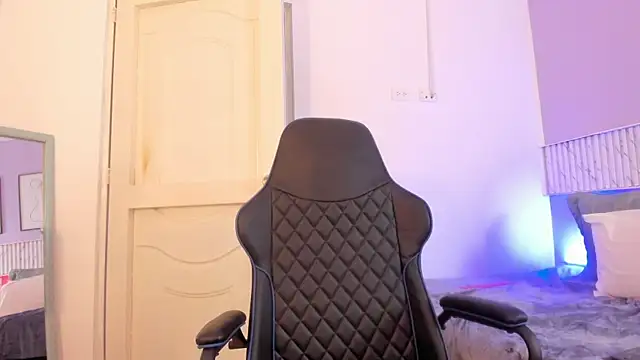 Snapshot of MaraaSweett chatting on March 15, 2025, 3:51 am MaraaSweett online show from March 15, 2025, 3:51 am