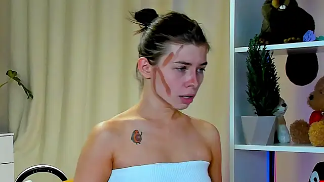 callmetori online show from December 14, 2024, 9:40 am