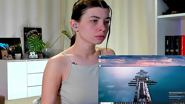 callmetori online show from December 28, 2024, 9:20 am