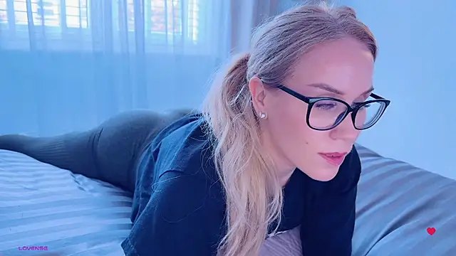 Myassistant online show from October 7, 2025, 3:53 pm