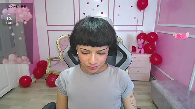 Snapshot of kathina_t chatting on March 4, 2025, 10:16 pm kathina t online show from March 4, 2025, 10:16 pm