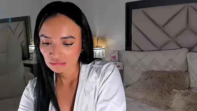alexa tobar online show from April 24, 2026, 8:55 pm