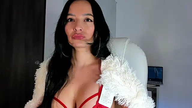 Snapshot of alexa_tobar chatting on July 21, 2026, 9:39 pm alexa tobar online show from July 21, 2026, 9:39 pm