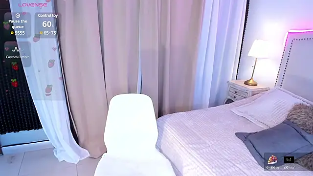 Emilly Rivera online show from January 16, 2025, 1:47 pm