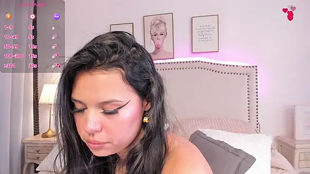 Emilly Rivera online show from February 9, 2025, 4:29 pm