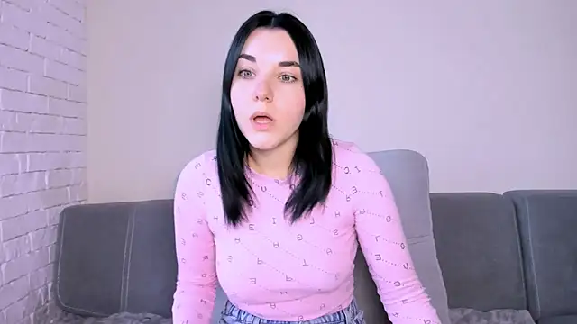 Kate Ree online show from November 1, 2025, 5:53 am