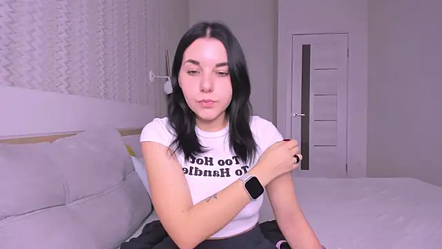 Kate Ree online show from November 11, 2025, 10:04 am