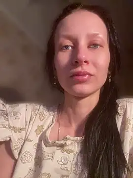 Starry Siren online show from May 8, 2026, 4:12 pm