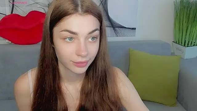Snapshot of AngelinaWett chatting on July 11, 2026, 9:34 am AngelinaWett online show from July 11, 2026, 9:34 am