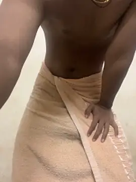 Shona5768 online show from November 24, 2025, 4:12 am