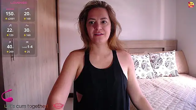ParisW online show from June 16, 2026, 4:31 pm