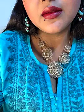 Snapshot of Ayesha_mahi chatting on September 14, 2025, 8:35 am Ayesha mahi online show from September 14, 2025, 8:35 am