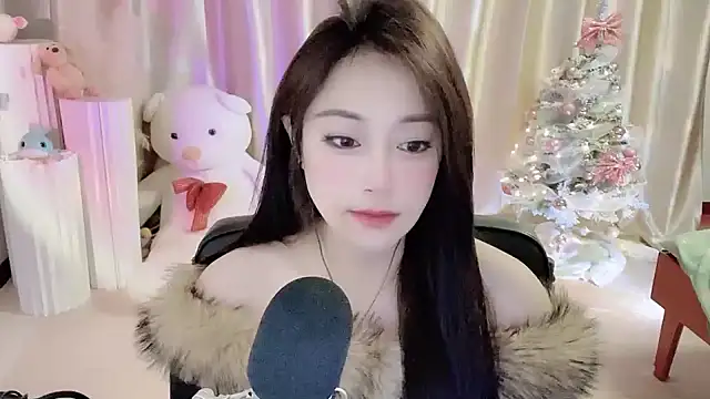 Daisy-77 online show from December 21, 2024, 6:44 pm