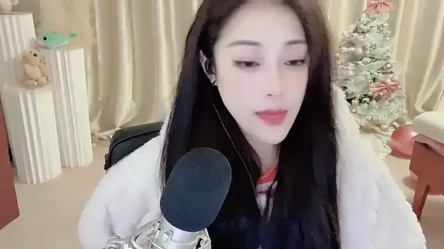 Daisy-77 online show from December 24, 2024, 11:55 pm